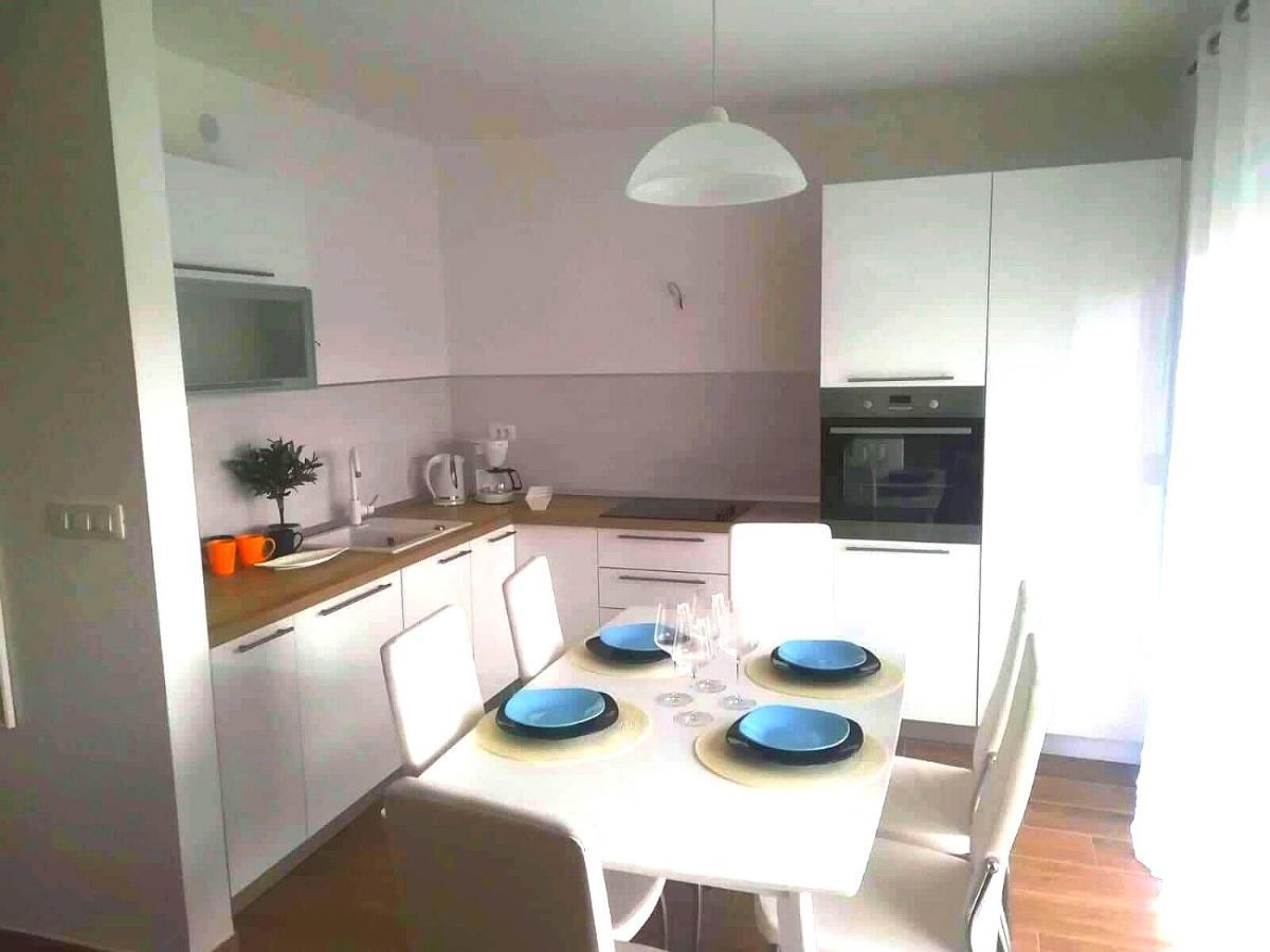 Ana I Ljubo Apartment Sukosan Luaran gambar