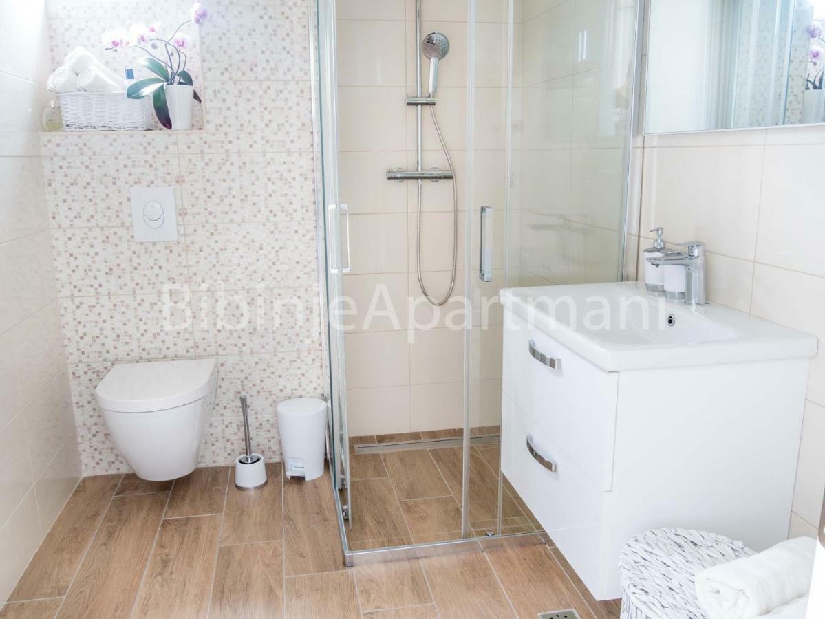 Ana I Ljubo Apartment Sukosan Luaran gambar